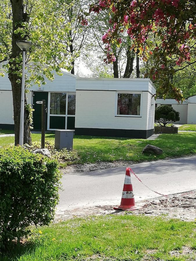 Rustige, Gelijkvloerse Vakantiewoning Met 2 Slaapkamers In Simpelveld, Zuid-Limburg 외부 사진
