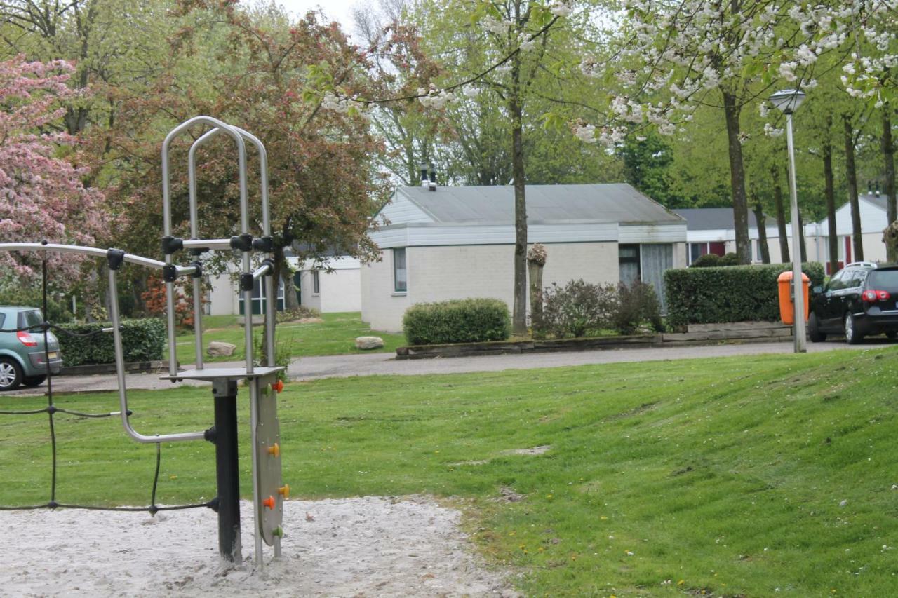 Rustige, Gelijkvloerse Vakantiewoning Met 2 Slaapkamers In Simpelveld, Zuid-Limburg 외부 사진